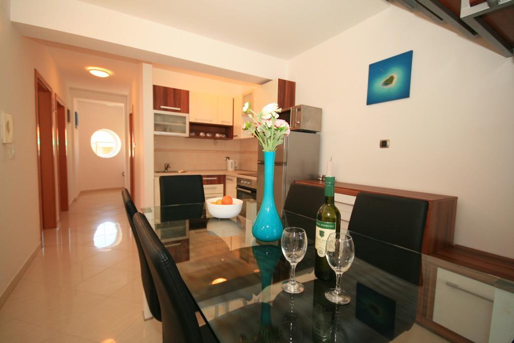 Appartement Ruzmarinka 4* à Baška Extérieur photo