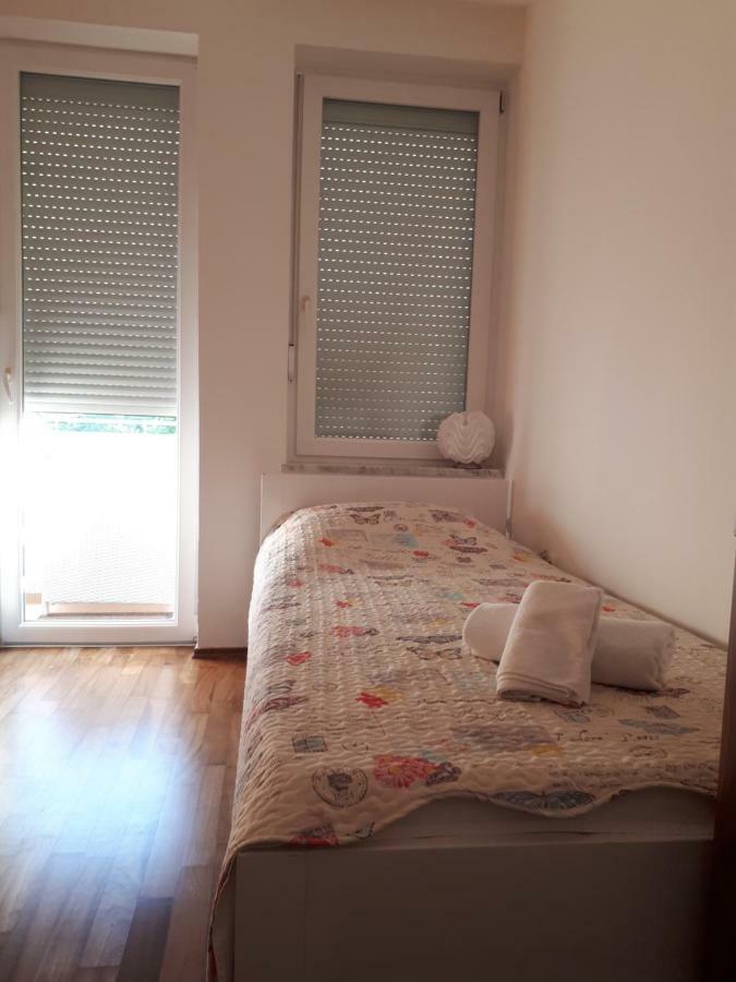 Appartement Ruzmarinka 4* à Baška Extérieur photo